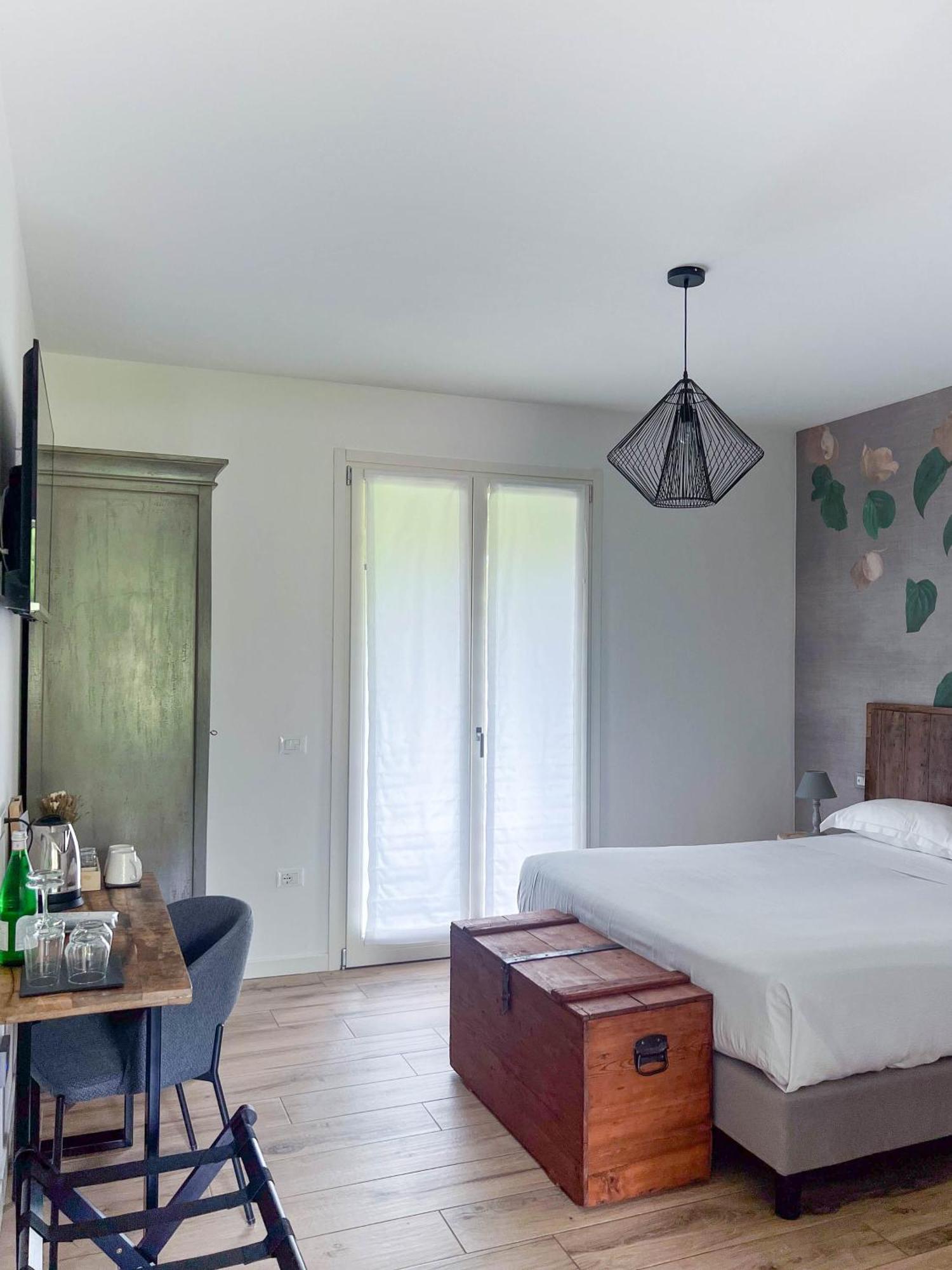 Bed And Breakfast Le Giale Castelnuovo del Garda Rom bilde